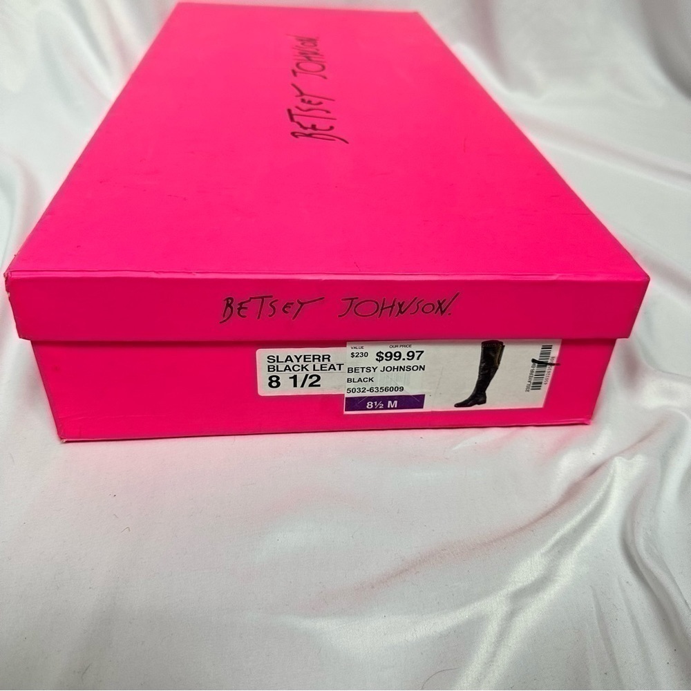 Host Pick 💫 Betsey Johnson Knee High Black Leather Boots in Size 8.5 - Picture 7 of 10